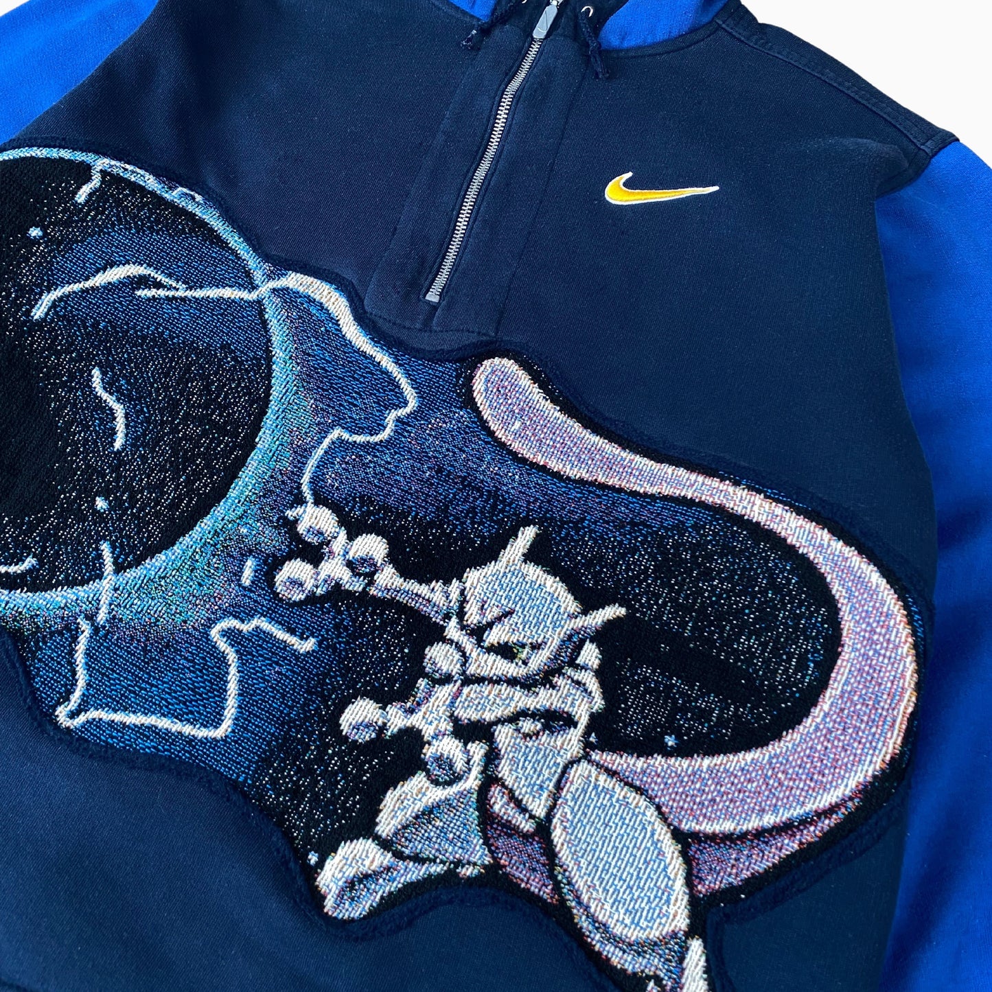 Nike Hoodie Pokemon - M